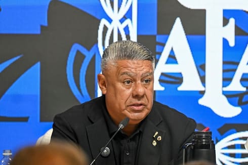 La arenga de Tapia contra el Gobierno y los medios, y la particular “votación” de los clubes