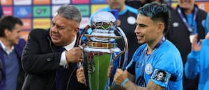 Los polos del fútbol: River levantó la voz, Estudiantes no tuvo voto y Tapia los remató con la pregunta-trampa
