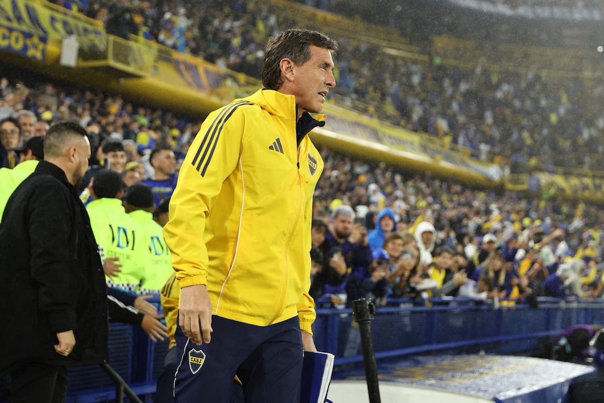 Claudio Úbeda, en la Bombonera, antes de la goleada de Boca sobre Newell's que finalizó 5-0, por la última fecha del torneo Clausura