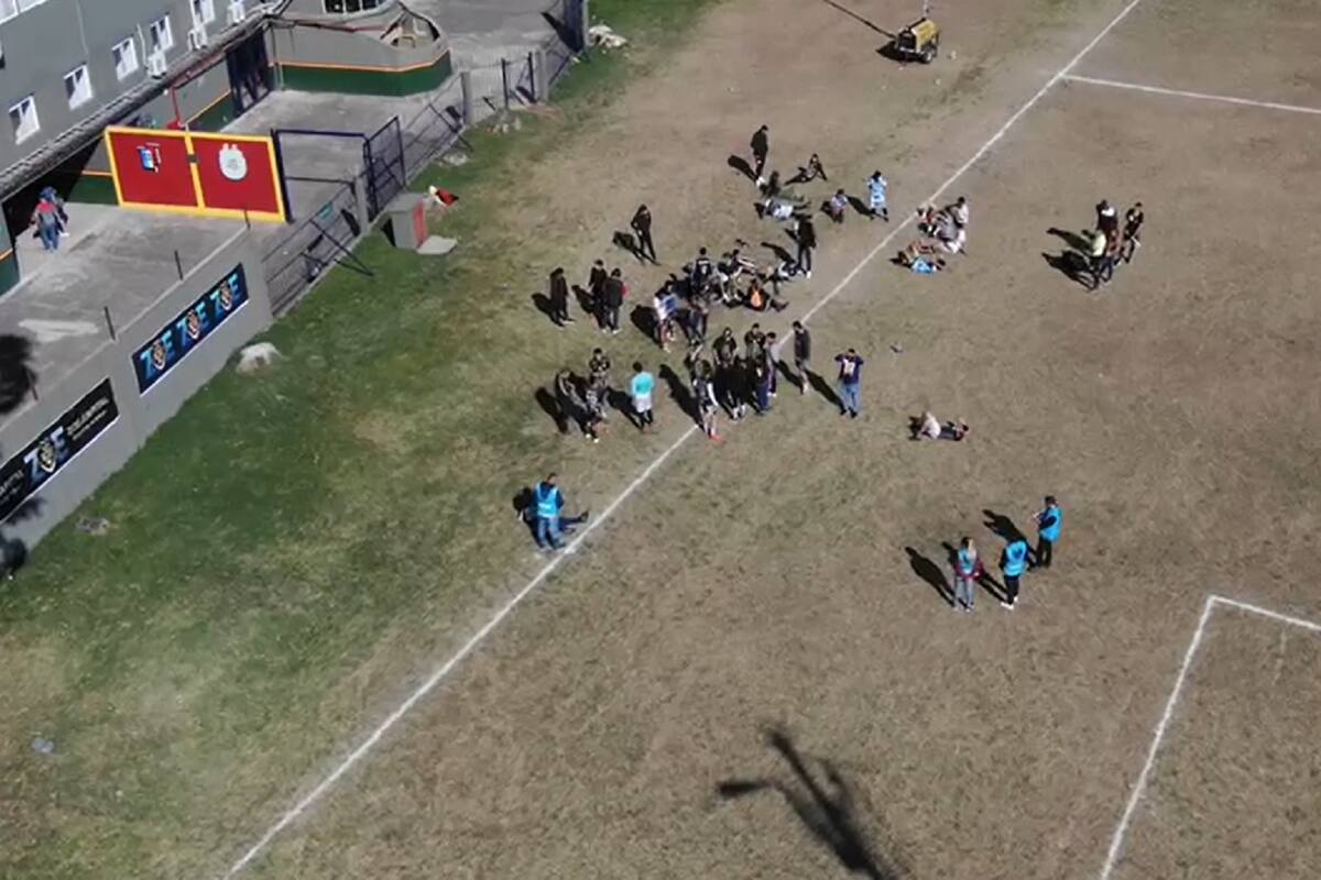 Clausuraron el club Deportivo Español por un campeonato de penales clandestino