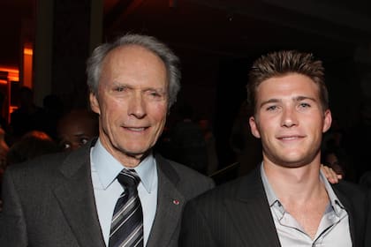 Clint Eastwood junto a su hijo Scott Eastwood