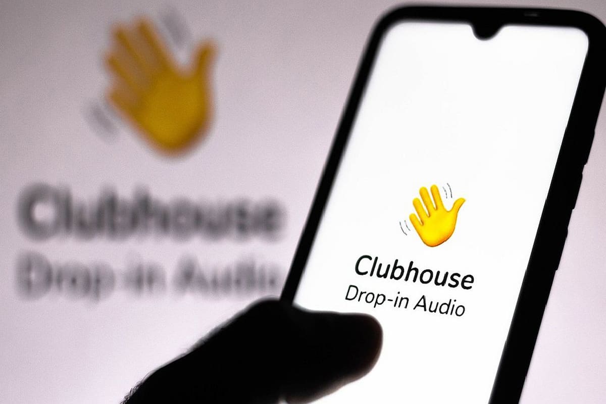 Clubhouse avanza con una versión limitada de su red social de audio para dispositivos Android