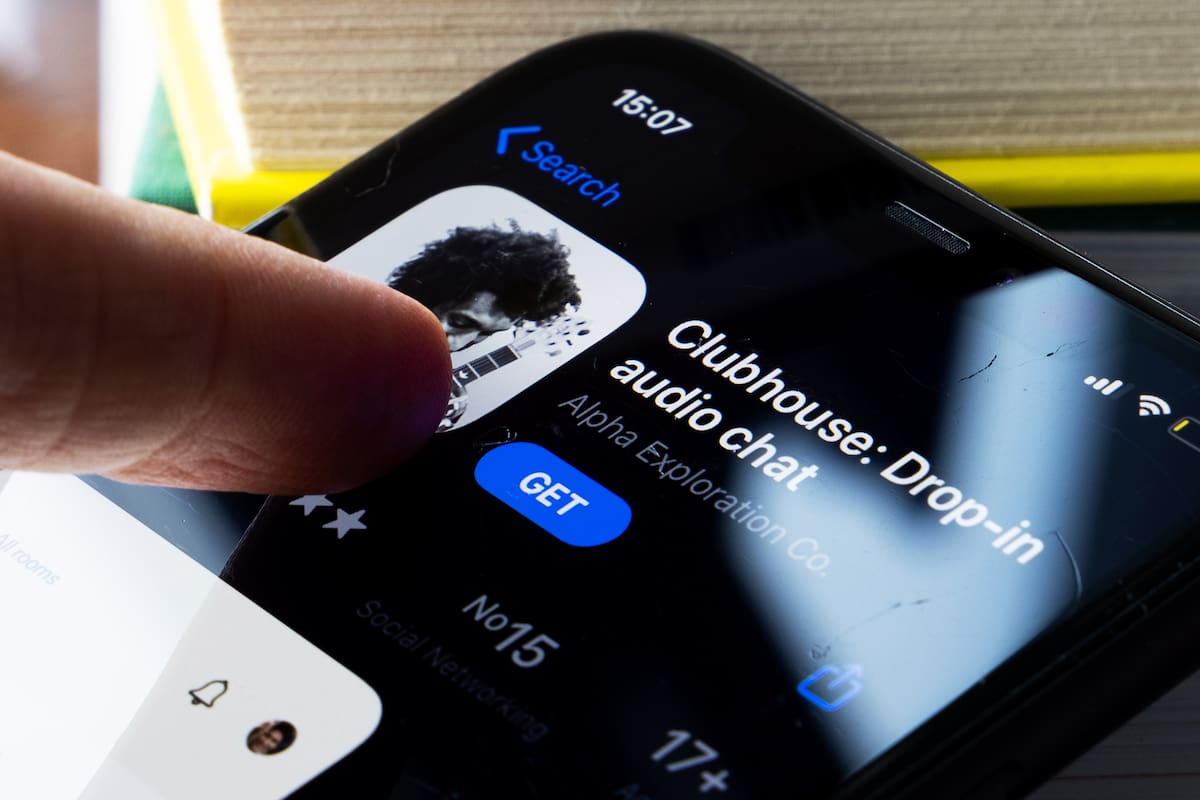Clubhouse se convirtió en una plataforma ascendente en la escena tecnológica y Facebook planea replicar sus funciones con un servicio similar basado en chats de voz