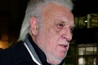 Tristeza en el fútbol: Alfio Basile está internado en una clínica de rehabilitación neurológica