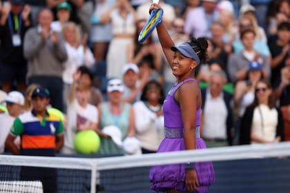 Coco Gauff y Naomi Osaka avanzan en el US Open y se enfrentarán el lunes