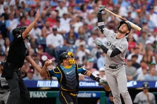 Jardinero de los Yankees Cody Bellinger se perderá de cuatro a seis semanas por lesión en tendón de la corva