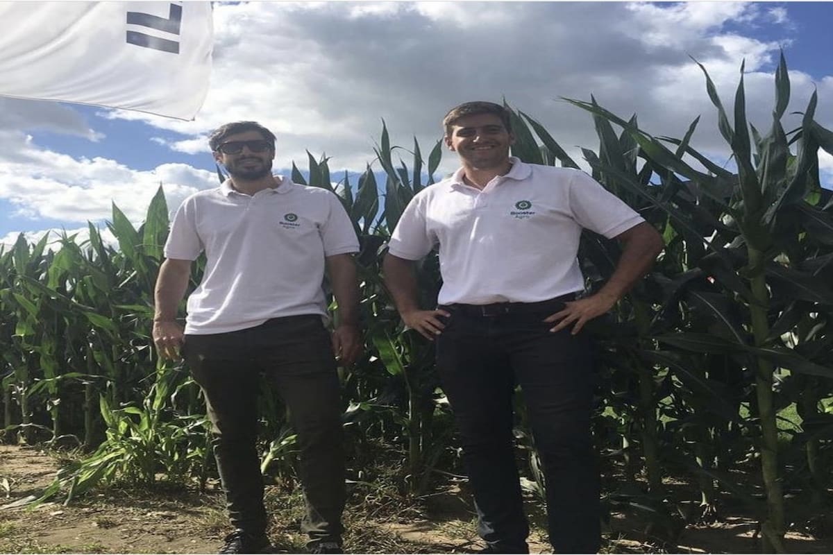 Cofundadores. Sebastián Galdeano y Marcos Alvarado, de la firma argentina comprada por la brasileña Agrosmart