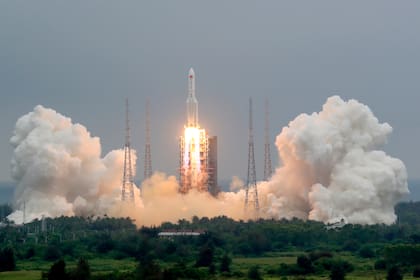 Los especialistas criticaron al misil por no cumplir con los estándares; el Long March 5B es parte de la campaña de China por volverse potencia espacial