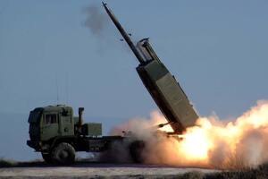 Cohetes Himars.