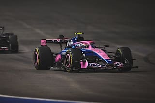 La molestia de Isack Hadjar por no poder pasar a Colapinto en el GP de Singapur