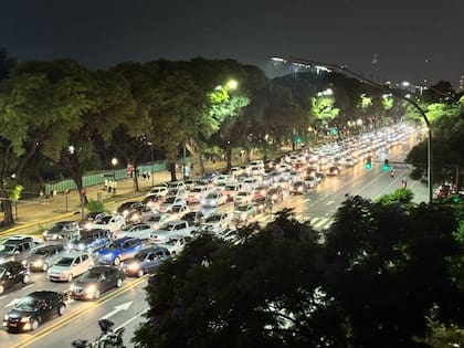 Colapso de tránsito en Avenida del Libertador