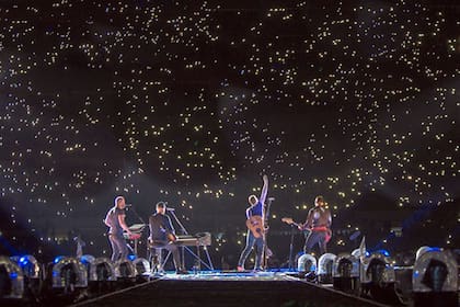 Coldplay, una banda "confinada" a los grandes estadios, en especial si son argentinos...