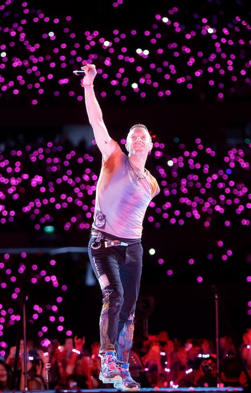 Coldplay usa tres escenarios para su gira Music Of The Spheres