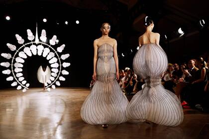 Colección Iris van Herpen
