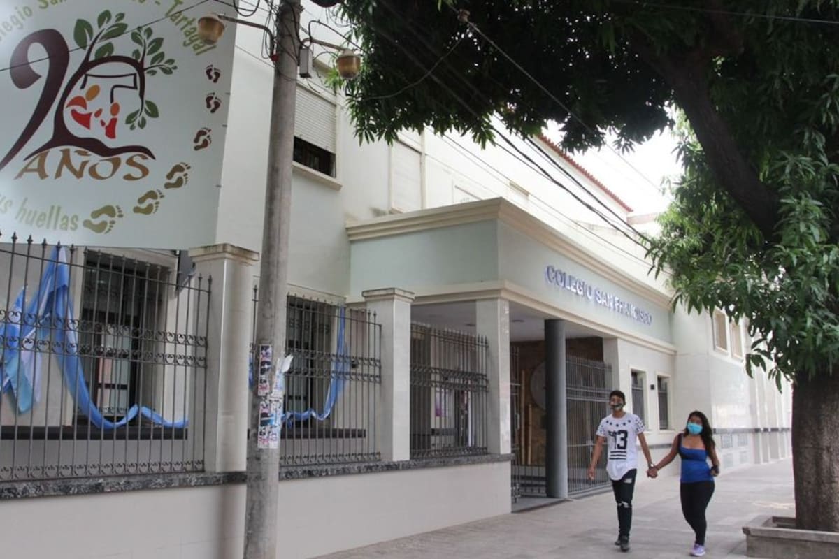 Colegio San Francisco, en Salta.