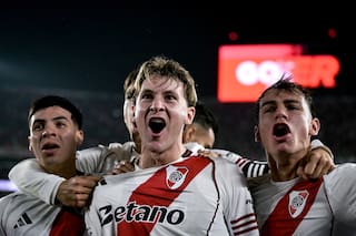 River, un finalista generoso: puso el juego, también el alma y el corazón para ganarle a un amarrete Central