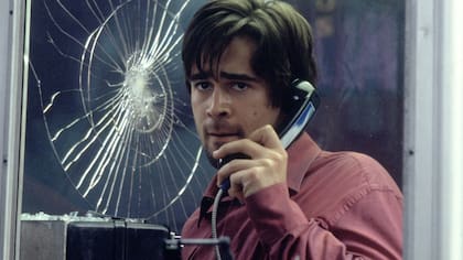 Colin Farrell en Enlace mortal (2002), en ese camino juvenil de ascenso a la fama.