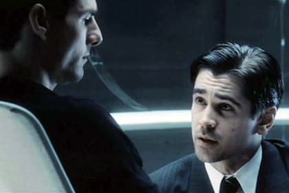 Colin Farrell y Tom Cruise en una escena de Minority Report