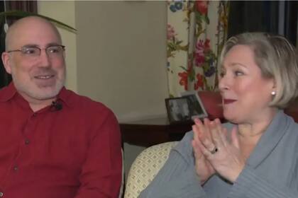 Colin y Jessica Stokes, un matrimonio de Brookline, Massachussetts