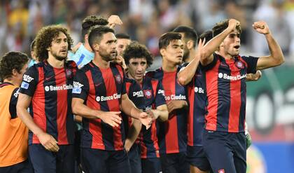 Coloccini, Caruzzo, Corujo y Mas encabezan el festejo que resultó desahogo para San Lorenzo