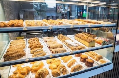 Colombia Kaliente también cuenta con bakery y servicio de desayuno