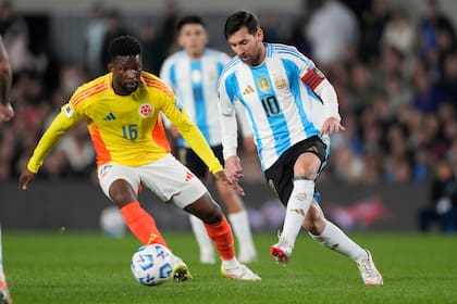 Colombia no pudo con la selección argentina en la última fecha y se alejó de los primeros puestos