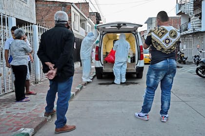 Colombia supera a Italia