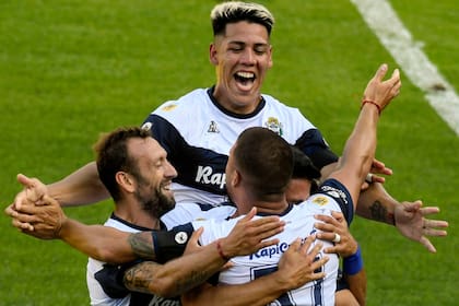 Colón - Gimnasia: 1er gol de Gimnasia