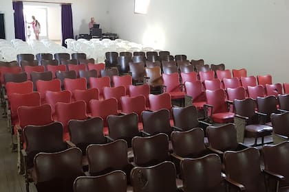 El cine tiene 80 butacas