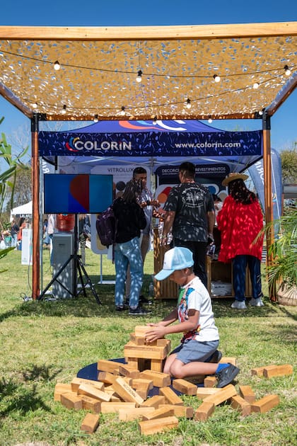 Colorín acercará soluciones a través de sus productos de la línea Hogar y Obra, ideales para espacios exteriores y jardines.