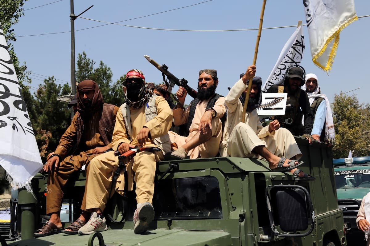 Combatientes talibanes celebraron este mes el tercer aniversario de la retirada de fuerzas multinacionales en Kabul, Afganistán