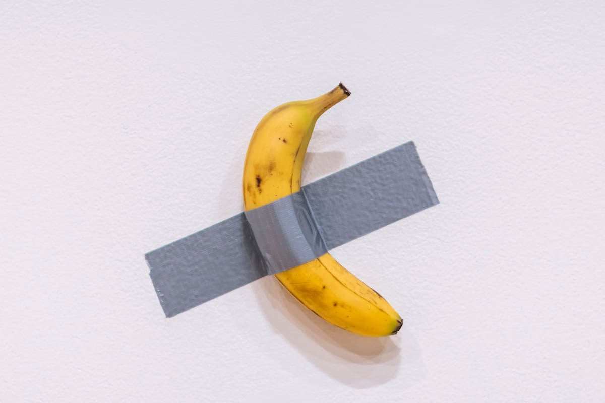 "Comedian", de Maurizio Cattelan, se subastó en Sotheby's, el en noviembre de 2024
