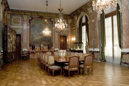 Comedor Luis XIV del Museo de Arte Decorativo