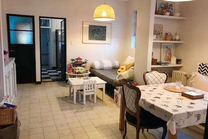 Comedor y playroom, antes de la reforma.