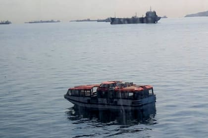 Comenzaron a trasladar a otro barco a los varados en un crucero en Panamá donde hay 14 argentinos