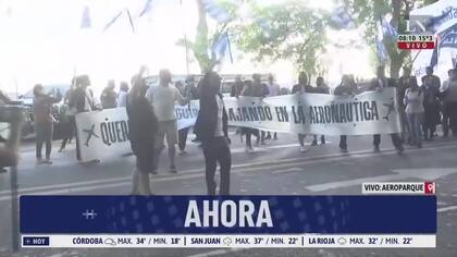 Comenzó el paro de controladores aéreos y técnicos