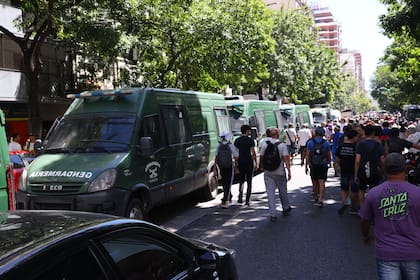 Comienza la desconcentración luego del acto