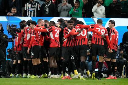 Comienza la era Conceicao en el AC Milan: un título y una televisión rota