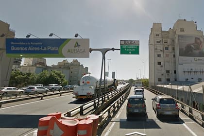 Como alternativa podrá utilizarse la bajada para tránsito pesado, del lado derecho de la calzada