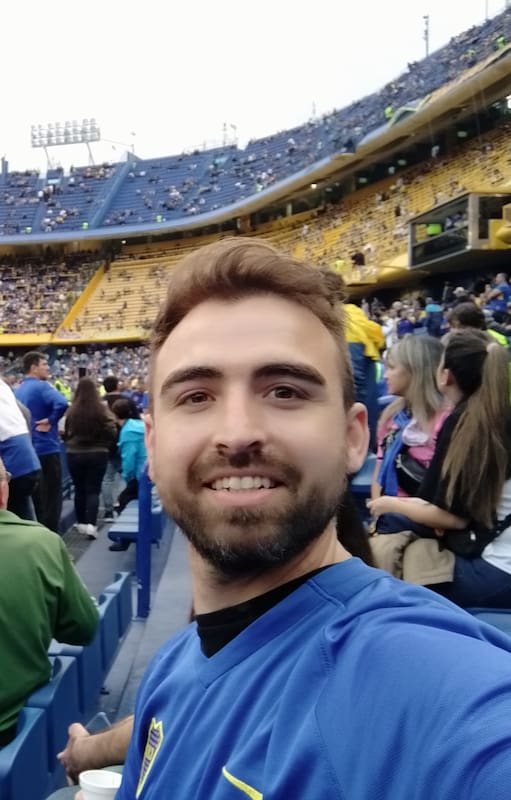 Como amante del fútbol, Imposible irse de Argentina sin haber pasado por La Bombonera: "La gente miraba el partido, yo miraba a la gente", recuerda