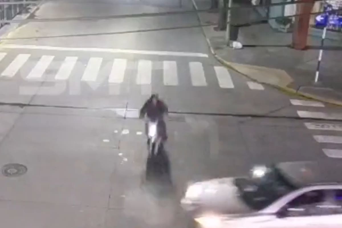 Como consecuencia del choque, murió el motociclista