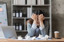 Cómo bajar el cortisol de forma natural: 7 hábitos que ayudan a reducir el estrés y mejorar la energía