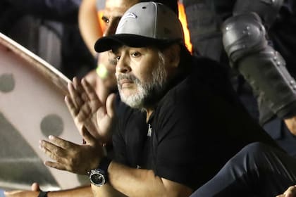 Como el año pasado, Maradona se quedó a las puertas del ascenso en México