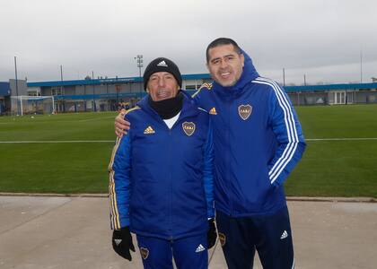 Como en 2020, Russo y Riquelme vuelven a coincidir en el predio.