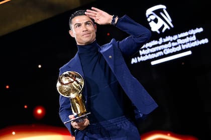 Cómo es el palacio que compró Cristiano Ronaldo por 25 millones de euros en Dubái