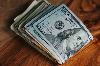 Cómo está el dólar en México hoy, 14 de febrero