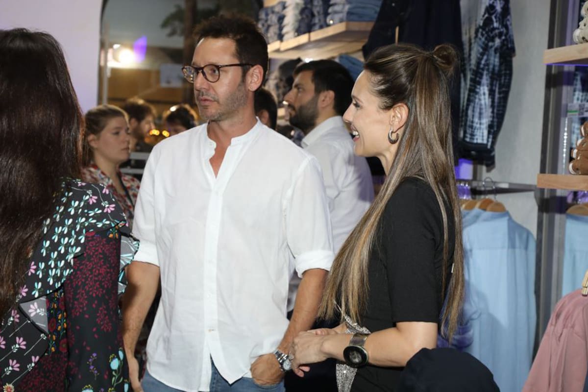 Cómo fue el primer encuentro público de Pampita Ardohain y Benjamín Vicuña