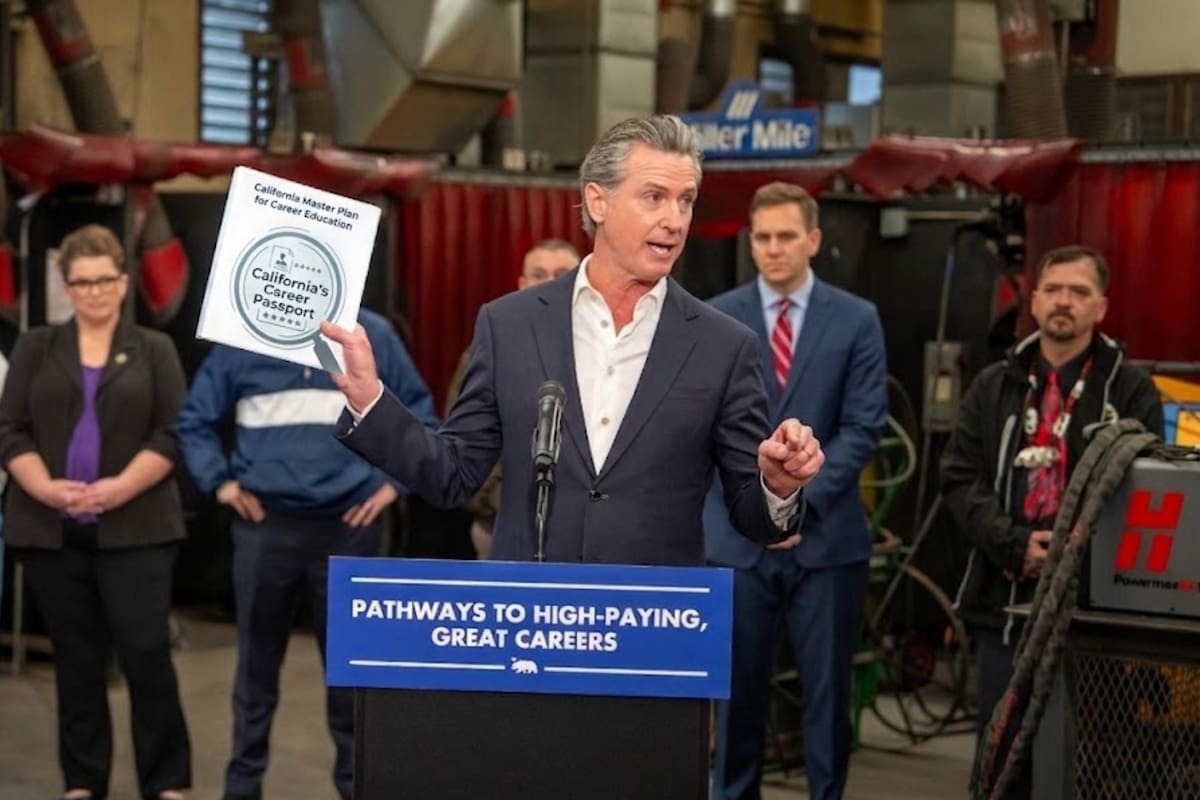 Cómo funciona el pasaporte laboral de California anunciado por Newsom