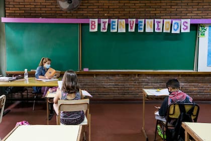 La escuela de verano apunta, especialmente, a los menores que recibieron la calificación "en proceso" durante 2020 y para aquellos alumnos que perdieron conectividad