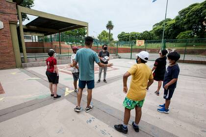 Durante todo enero 19.000 alumnos de 5 a 13 años tendrá clases presenciales, de lunes a viernes, para reforzar contenidos pedagógicos antes del comienzo del ciclo lectivo 2021